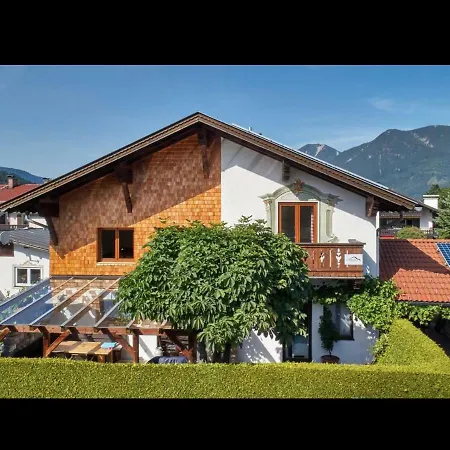 Appartement Zum Servus Garmisch-Partenkirchen
